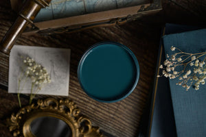 Heirloom | Dixie Belle Chalk Mineral Paint
