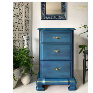Caribbean Dixie Belle Moonshine Metallics painted furniture inspiration