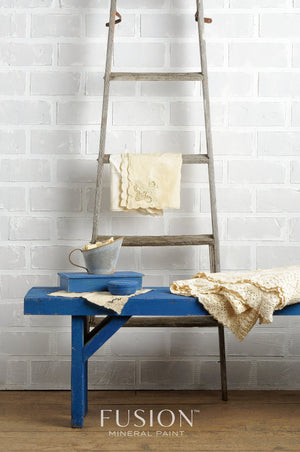 Liberty Blue Fusion Mineral Paint - Matte Finish Furniture & Cabinet Paint - Pint Size