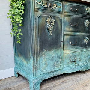 Golden Emblem Decor Mould | Redesign with Prima - image 5